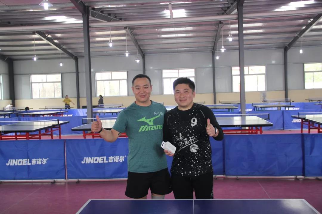 1562117482939193.jpg 男單亞軍.jpg