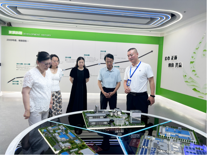 1735630768713568.jpg 1725330035186.jpg